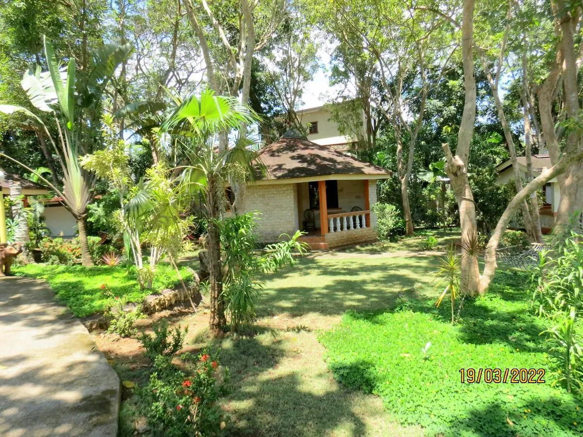 Gasthuis Alonaland Resort Panglao