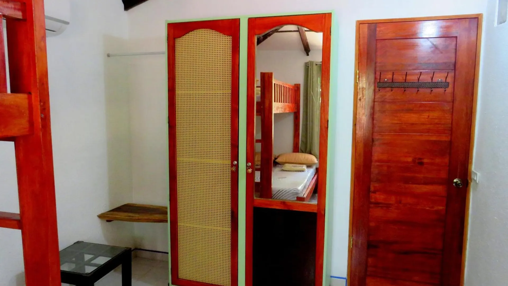 Alonaland Resort Panglao 2*,