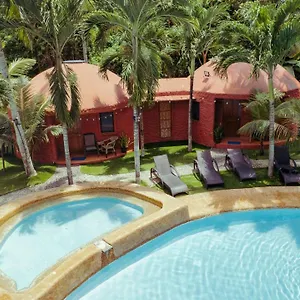 Resort Chocolate Hills