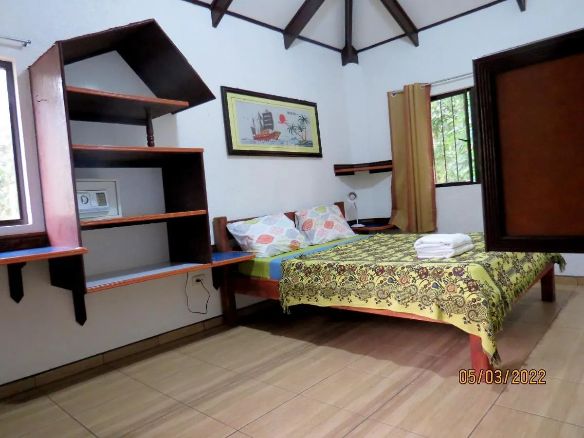 Guest house Alonaland Resort Panglao