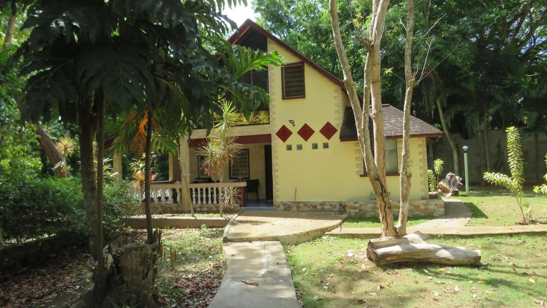 Alonaland Resort Panglao